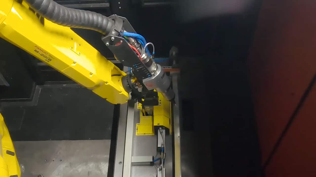 robotic laser cutting